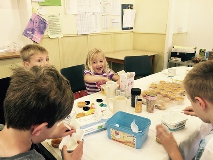 Making Cakes May 2015